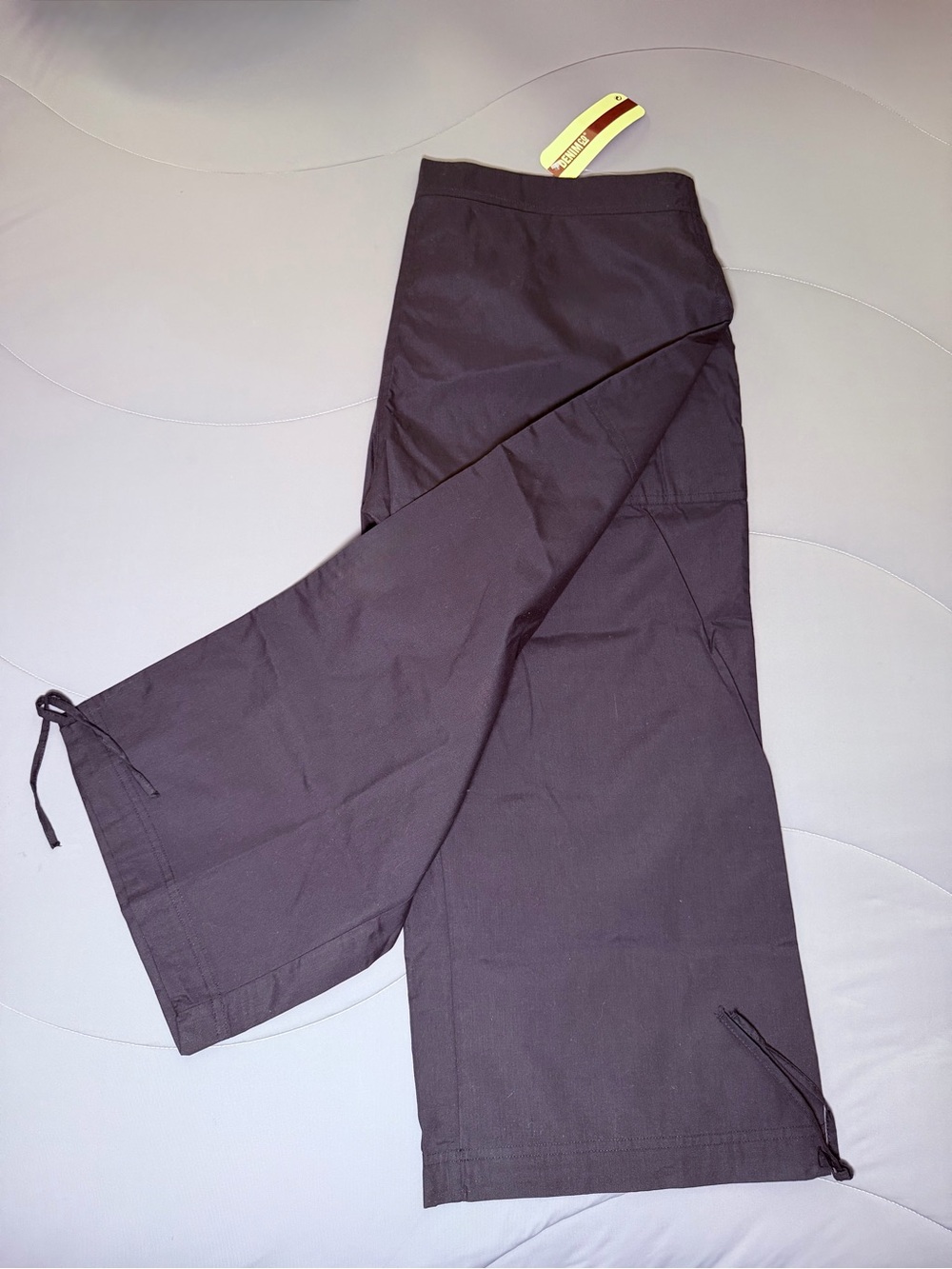 Women's Black Capris Wide-Leg Pants with Hem Ties - Size 16 (UK)